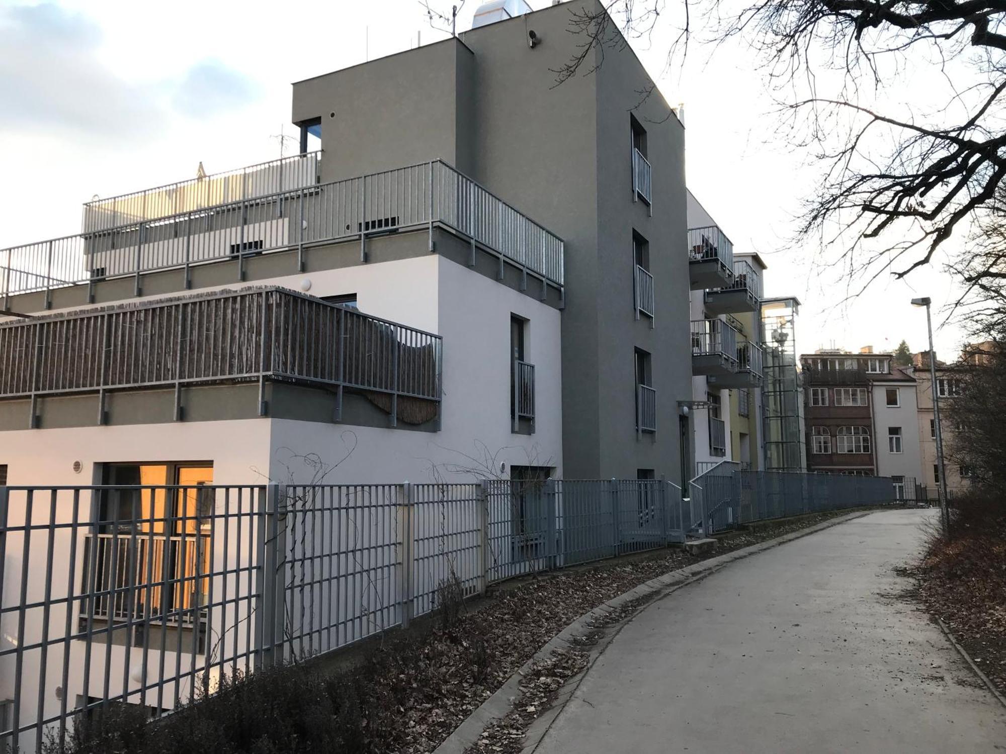 Residence Park Klamovka Praha Bagian luar foto